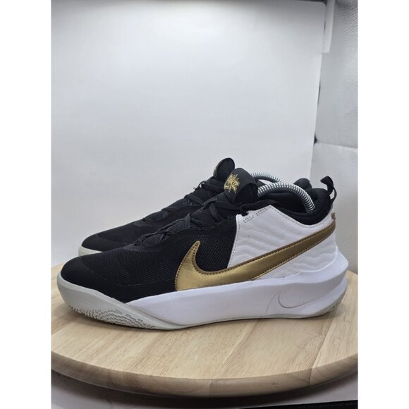 Nike Team Hustle D 10 (GS) CW6735‑002 Black/White/Photon Dust/Gold Womens 8.5 - Picture 1 of 9